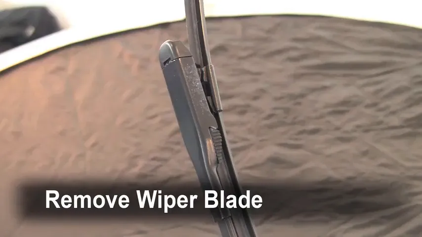 2008 Ford Escape XLT 3.0L V6 Windshield Wiper Blade (Front) Replace Wiper Blades